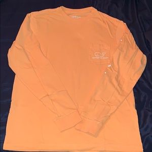 vineyard vines vintage whale tee